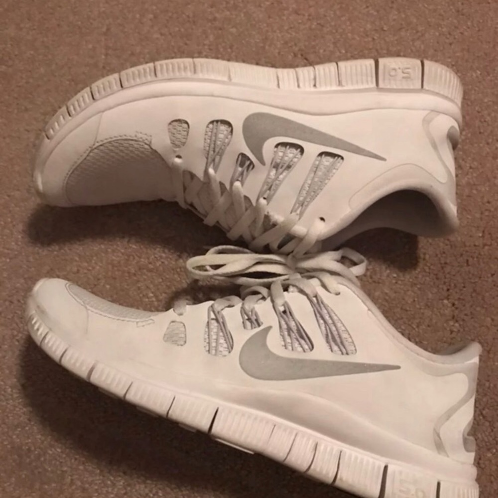 Nike free 5.0 size 8